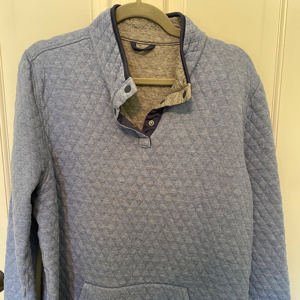 Corbet Quilted Reversible Pullover/Sweater/Sweatshirt